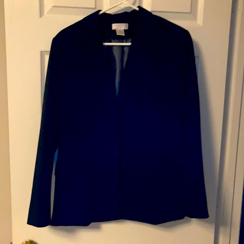 Worthington black blazer